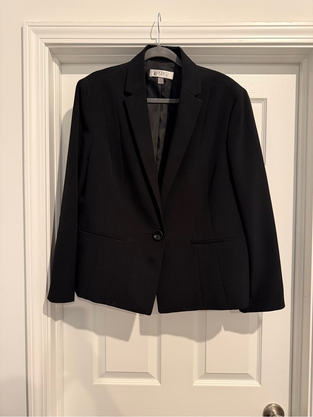 Kasper Women's Black Single-Button Tailored Blazer